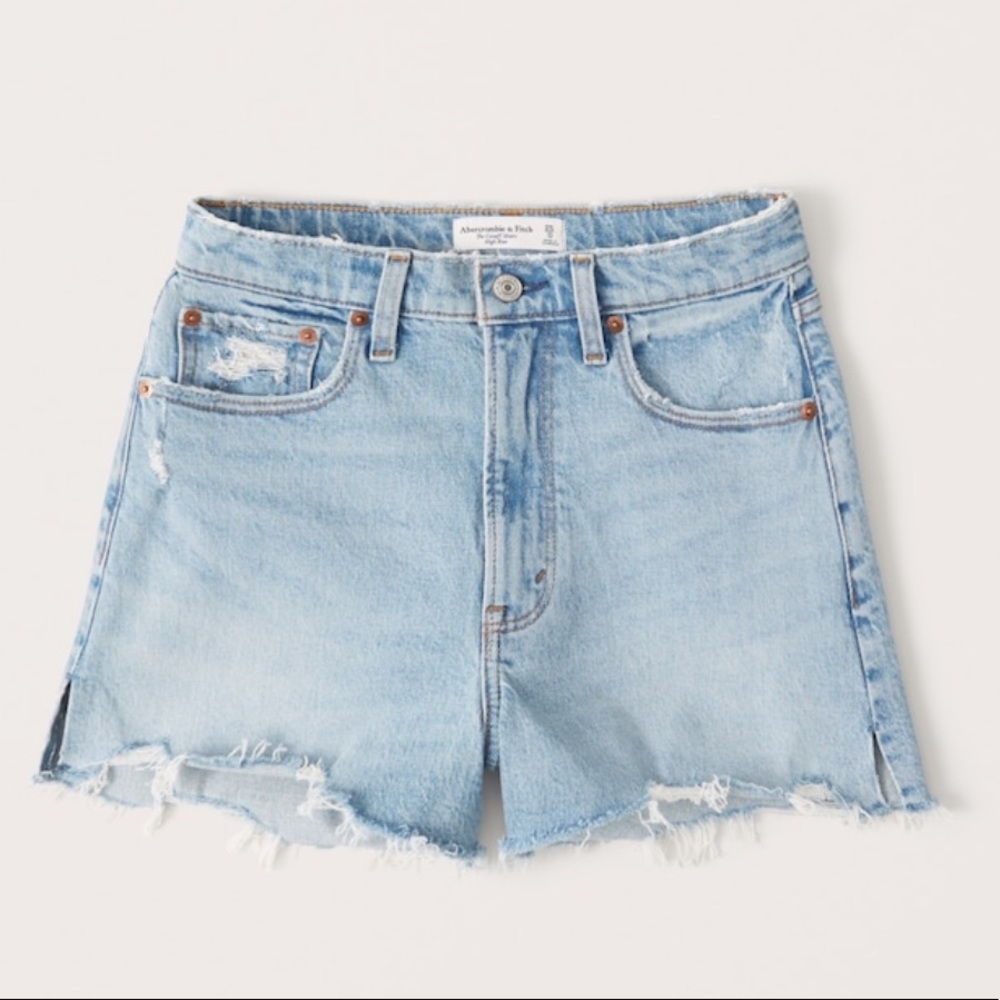 Abercrombie & Fitch cutoff shorts